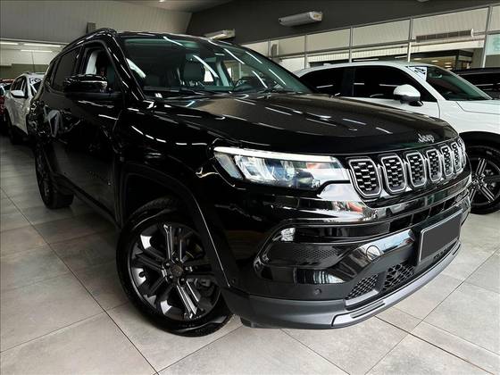 JEEP COMPASS 1.3 T270 TURBO FLEX LONGITUDE AT6 JEEP COMPASS 1.3 T270 TURBO FLEX LONGITUDE AT6